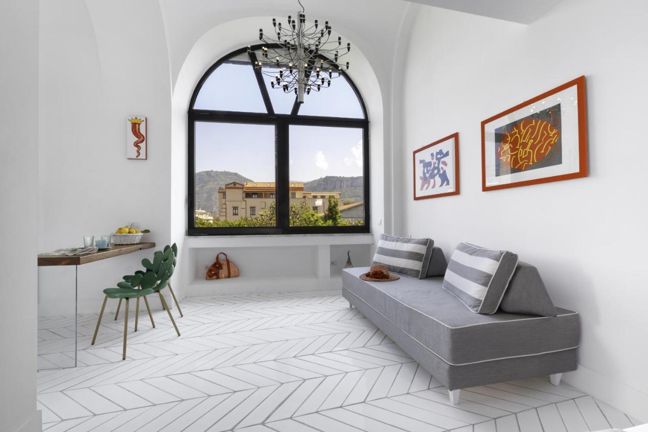 Estate4Home - Iommella Luxury Rooms Сант'Агнело Екстериор снимка