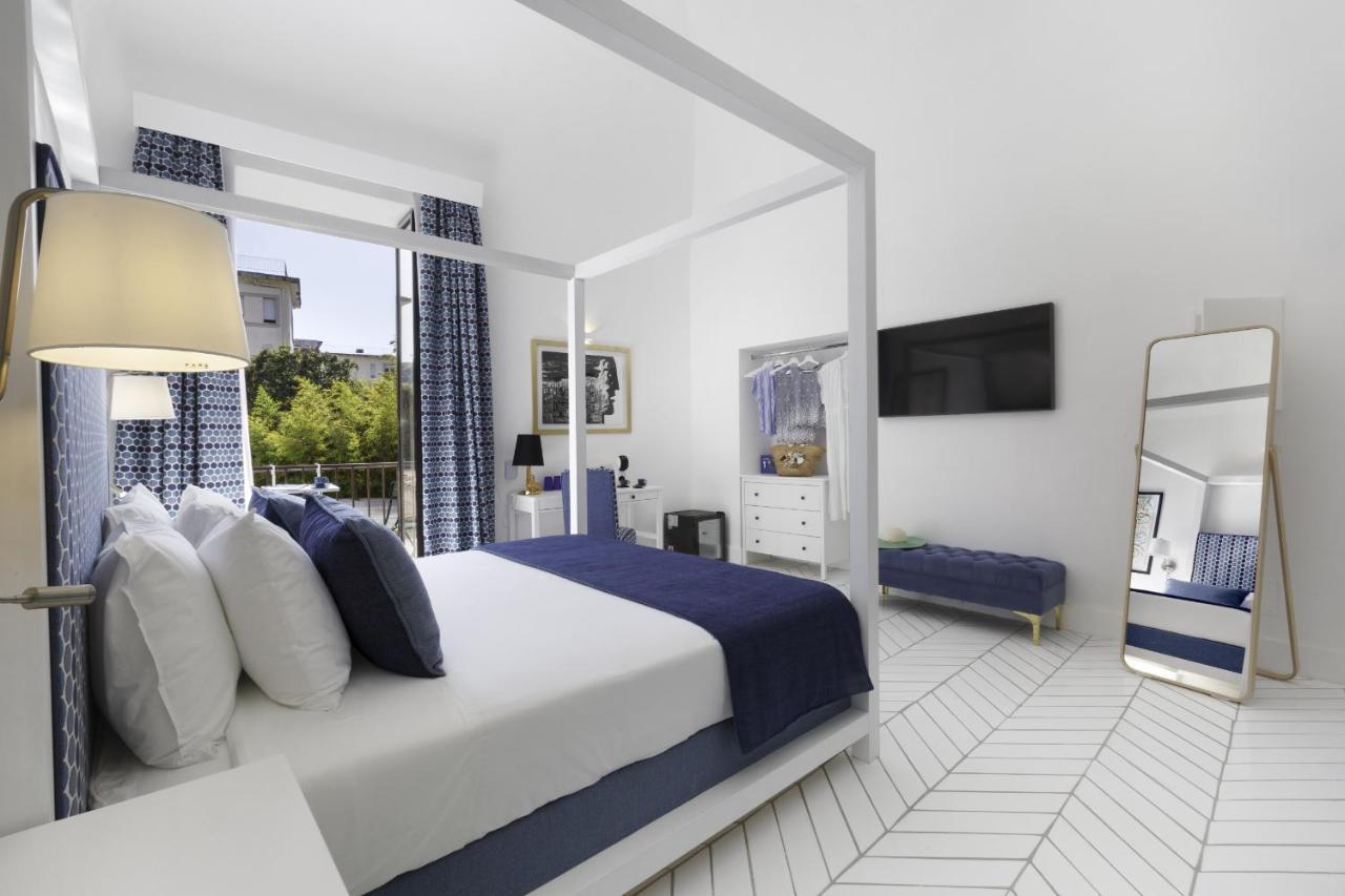 Estate4Home - Iommella Luxury Rooms Сант'Агнело Екстериор снимка