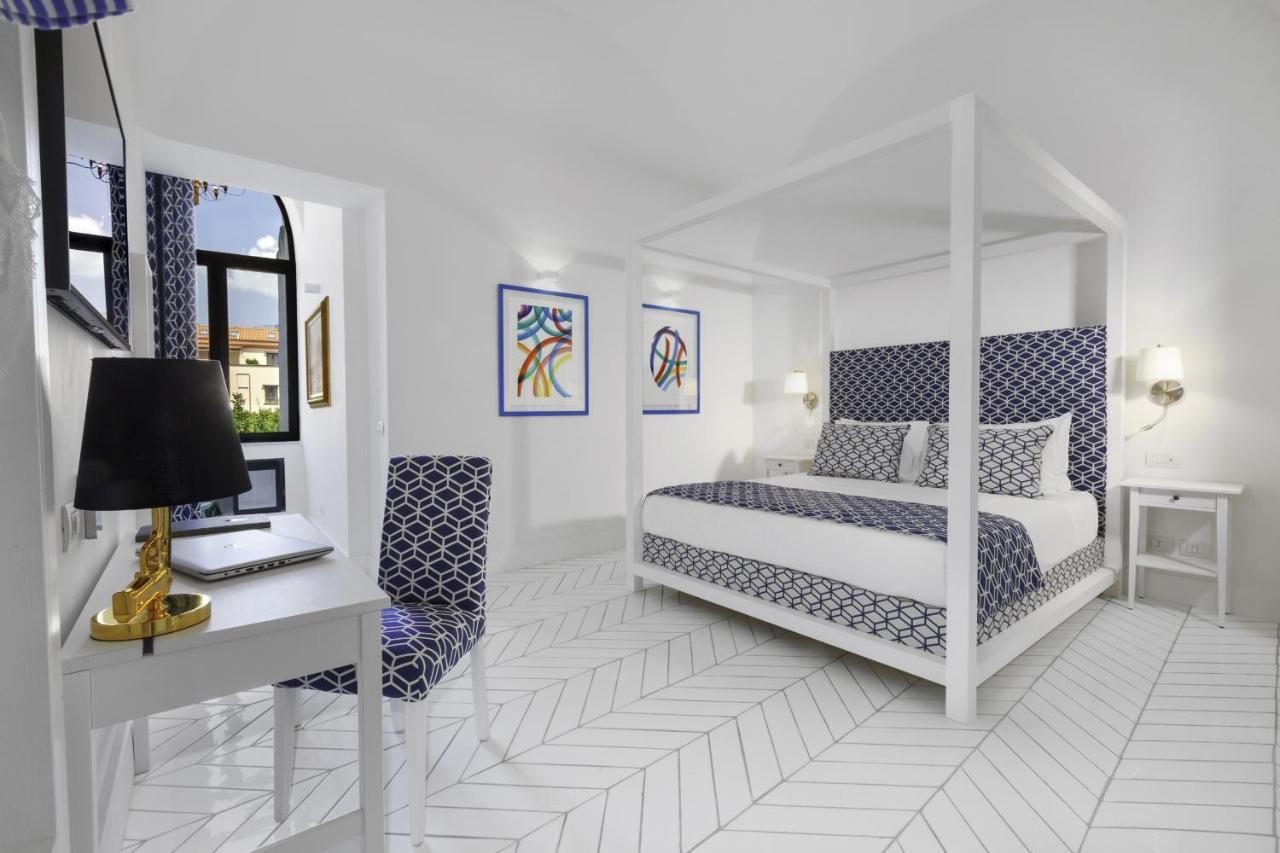 Estate4Home - Iommella Luxury Rooms Сант'Агнело Екстериор снимка