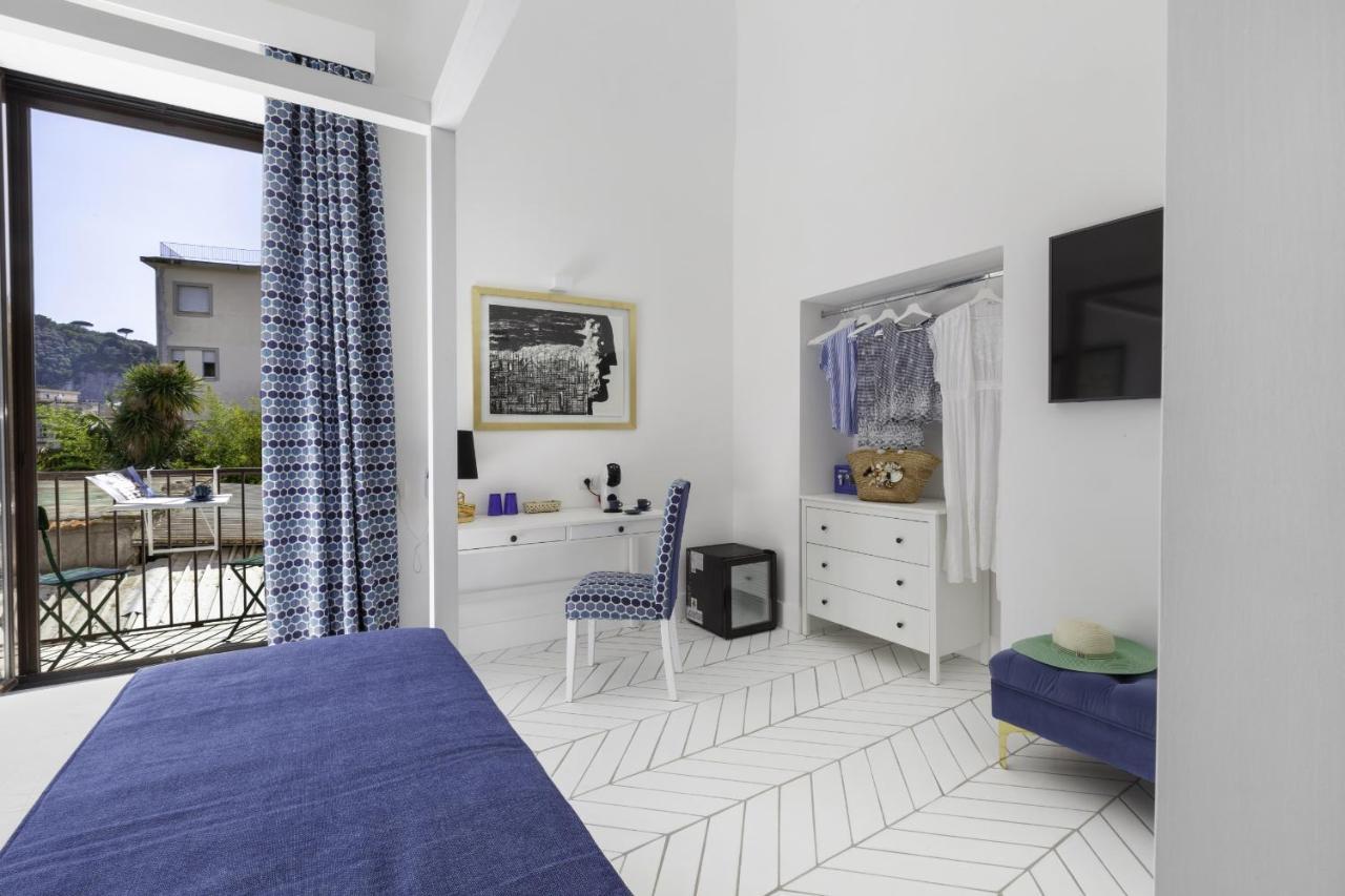 Estate4Home - Iommella Luxury Rooms Сант'Агнело Екстериор снимка