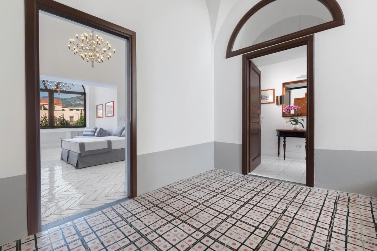 Estate4Home - Iommella Luxury Rooms Сант'Агнело Екстериор снимка